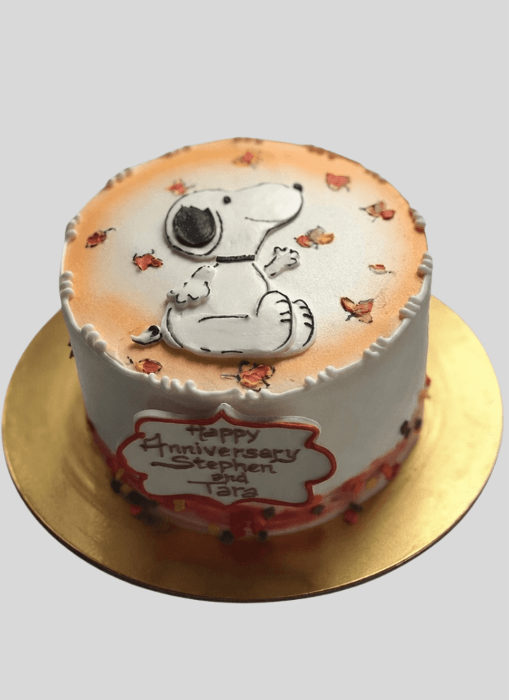 Adorable The Peanuts Movie Cake