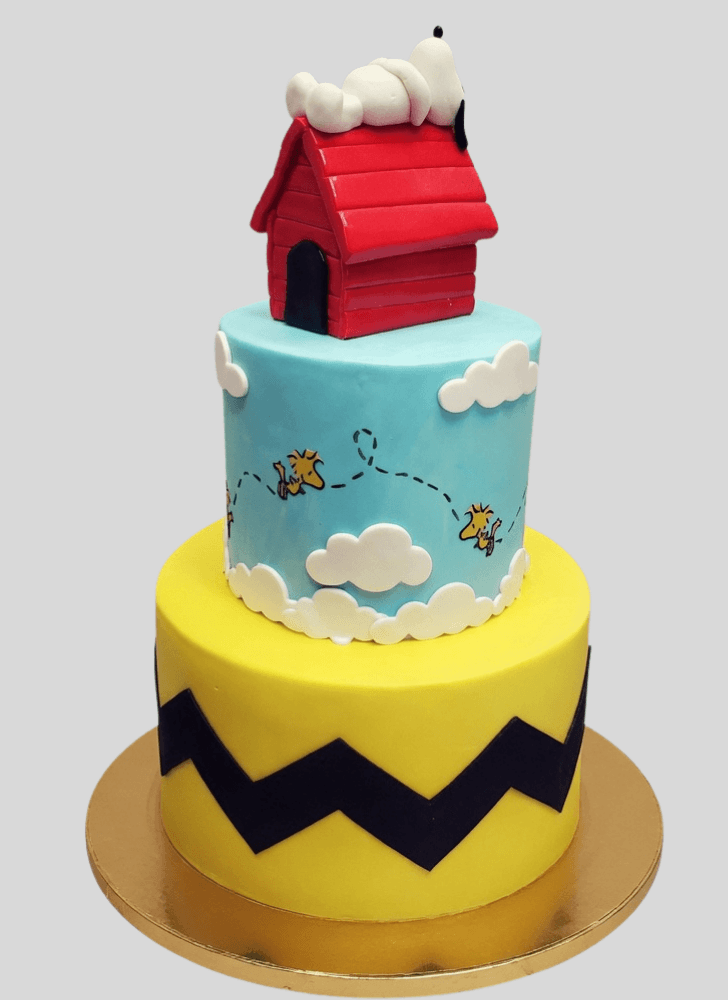 Classy The Peanuts Movie Cake