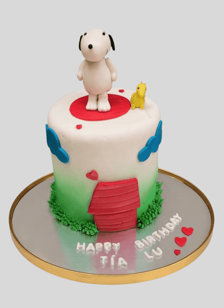 Gorgeous The Peanuts Movie Cake