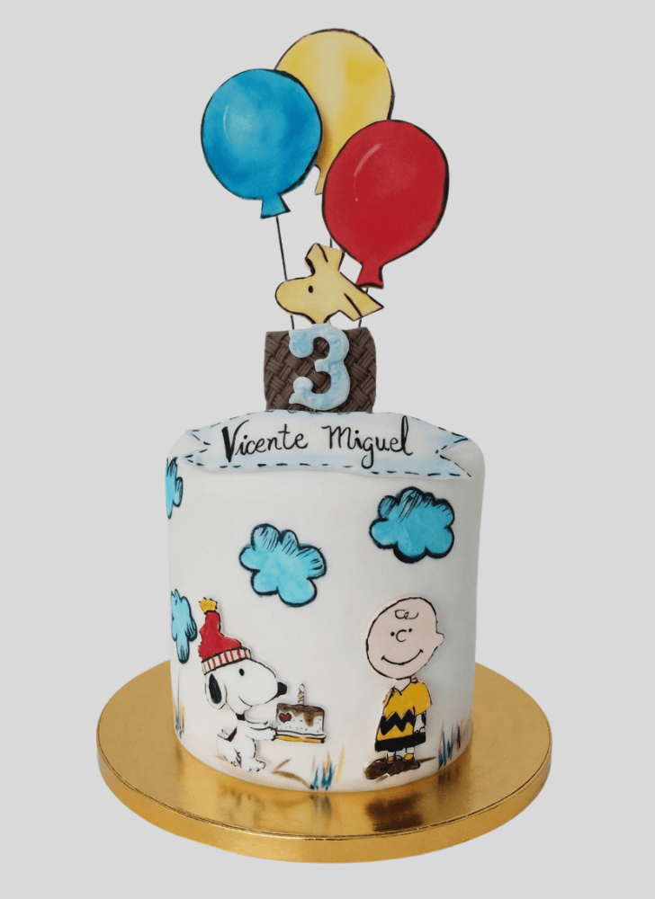 Radiant The Peanuts Movie Cake