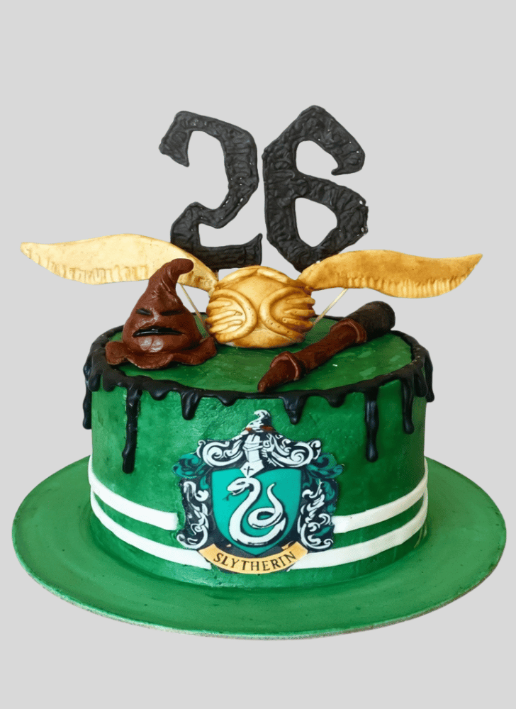 Dazzling Slytherin Cake