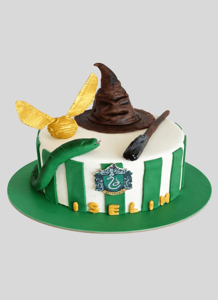 Fetching Slytherin Cake
