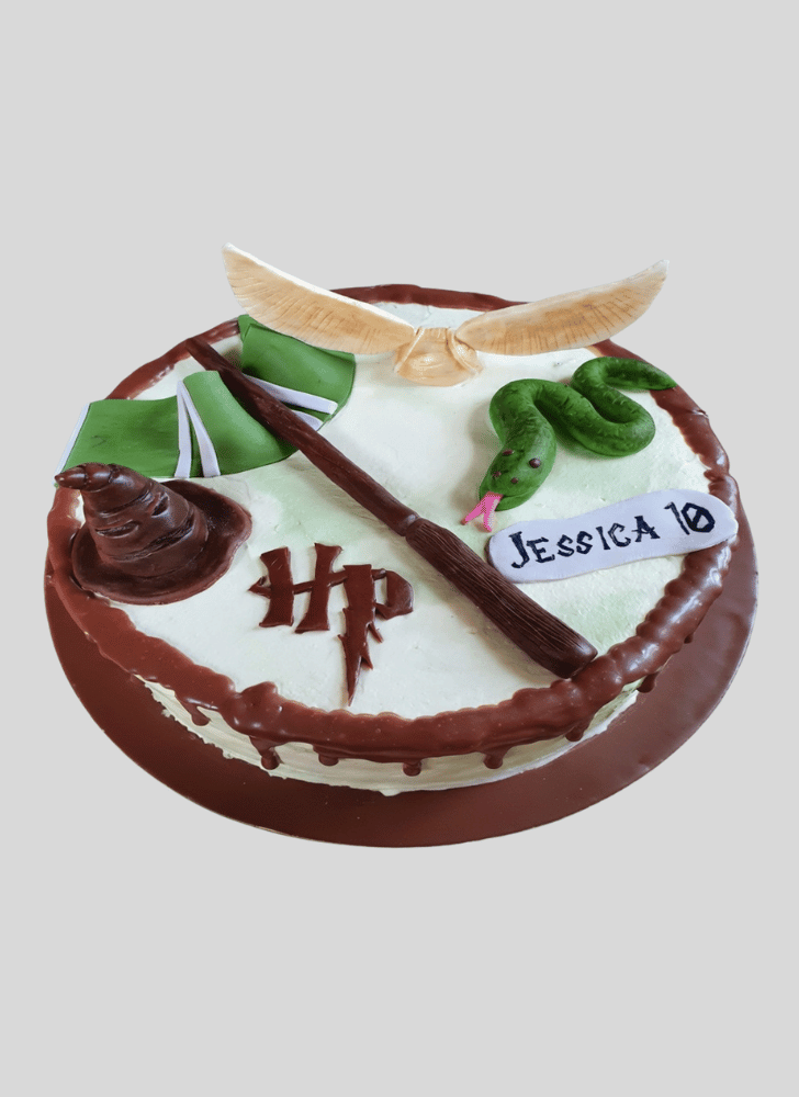 Lovely Slytherin Cake Design
