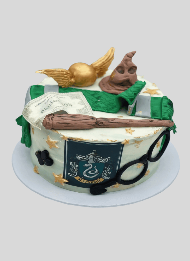 Slightly Slytherin Cake