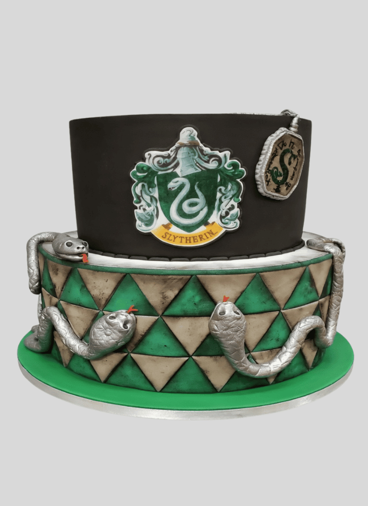 Splendid Slytherin Cake