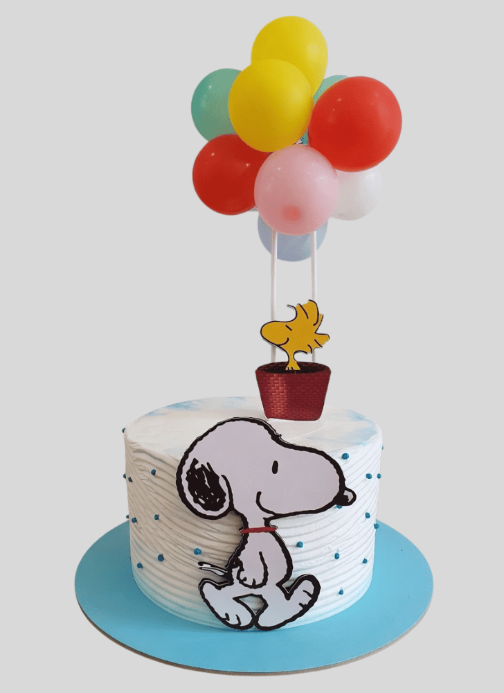 Bewitching Snoopy Cake