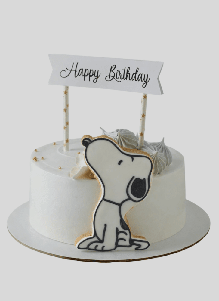 Captivating Snoopy Cake