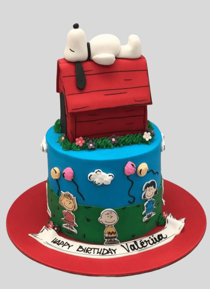 Divine Snoopy Cake
