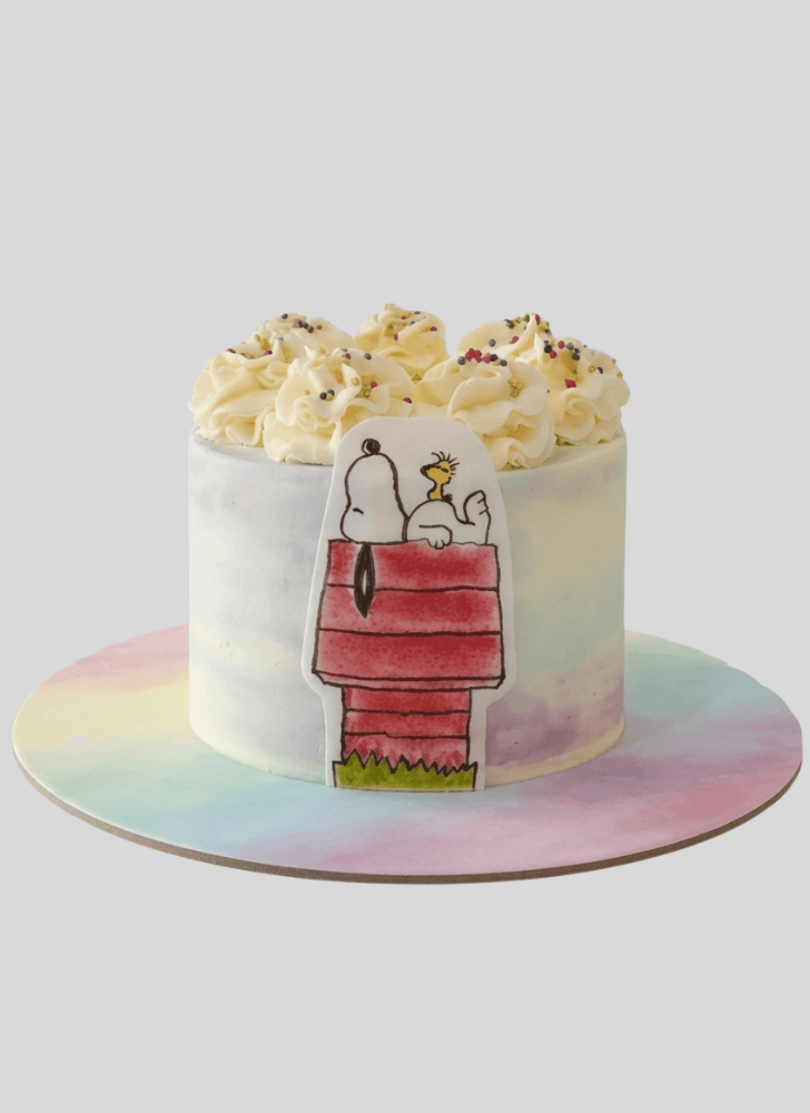 Lovely Snoopy Cake Design