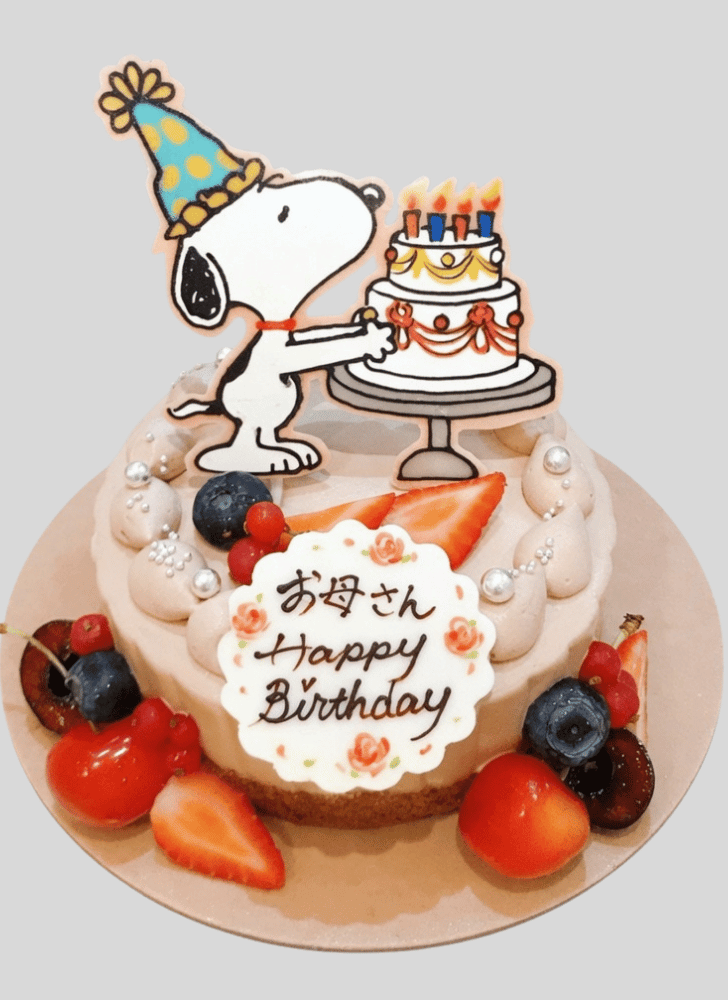 Marvelous Snoopy Cake