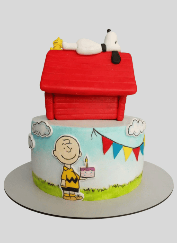Resplendent Snoopy Cake
