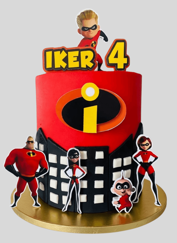 Lovely The Incredibles Cake Design