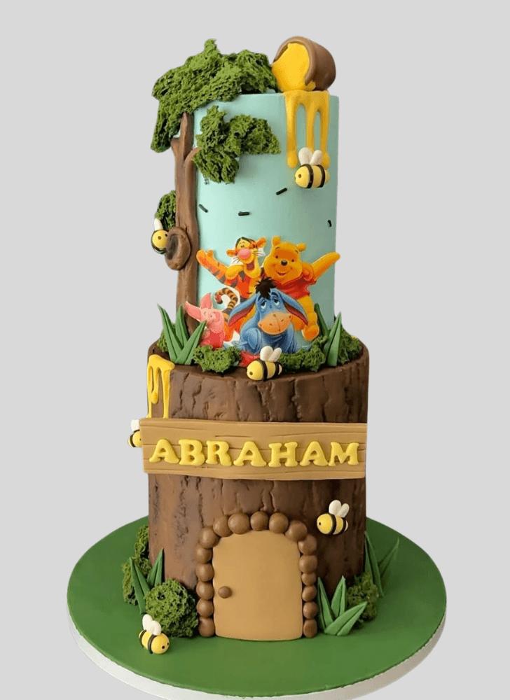 Divine Winnie the Pooh Cake