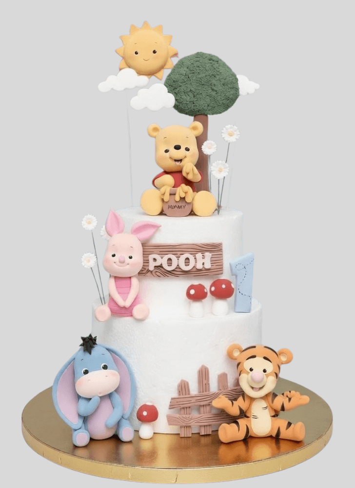 Gorgeous Winnie the Pooh Cake