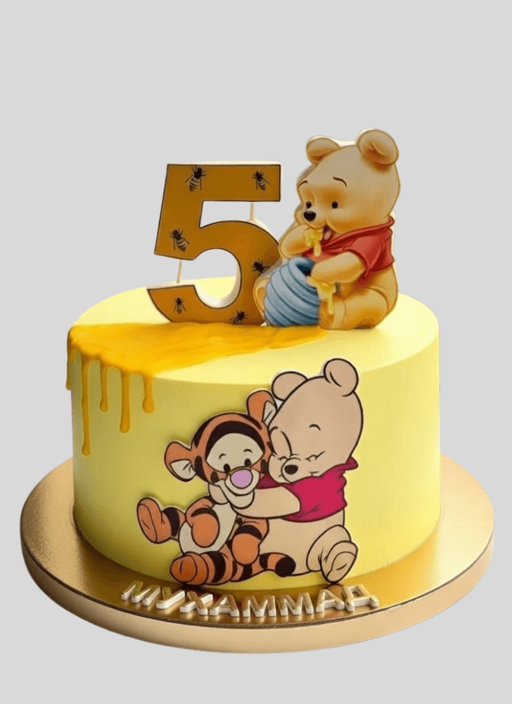 Ideal Winnie the Pooh Cake