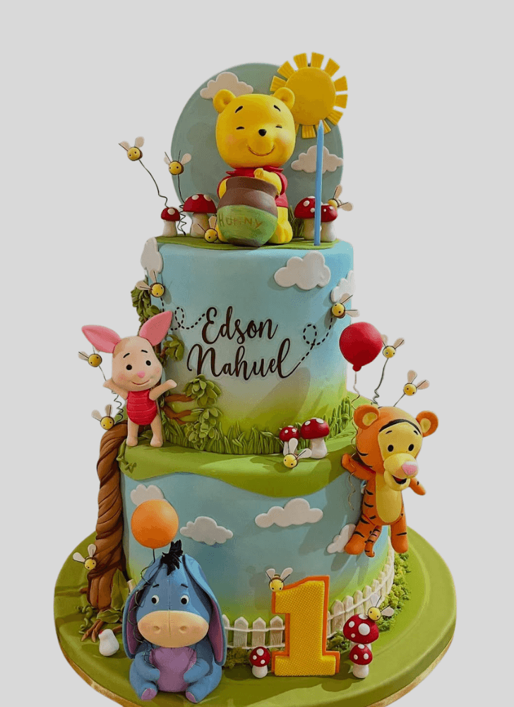 Pleasing Winnie the Pooh Cake
