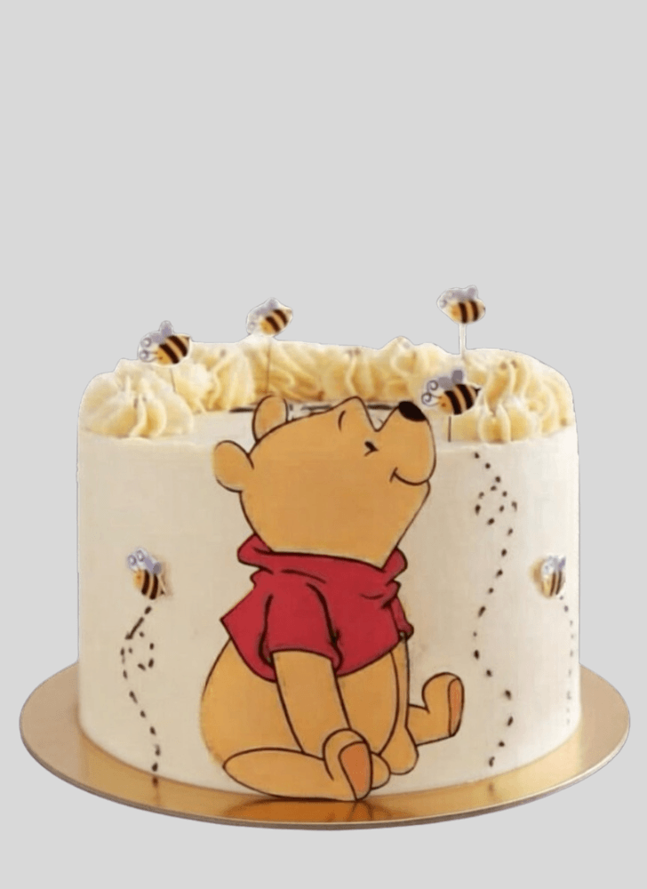 Shapely Winnie the Pooh Cake