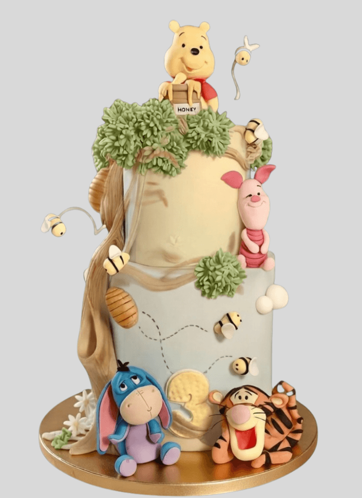 Splendid Winnie the Pooh Cake