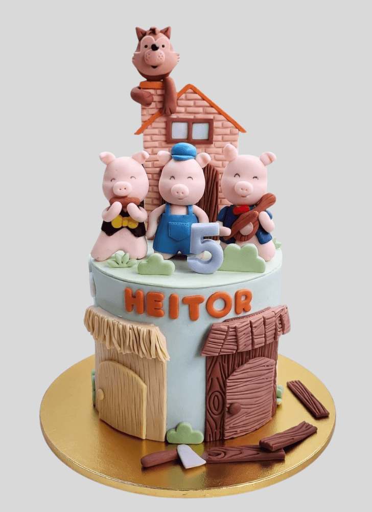 Captivating Three Little Pigs Cake