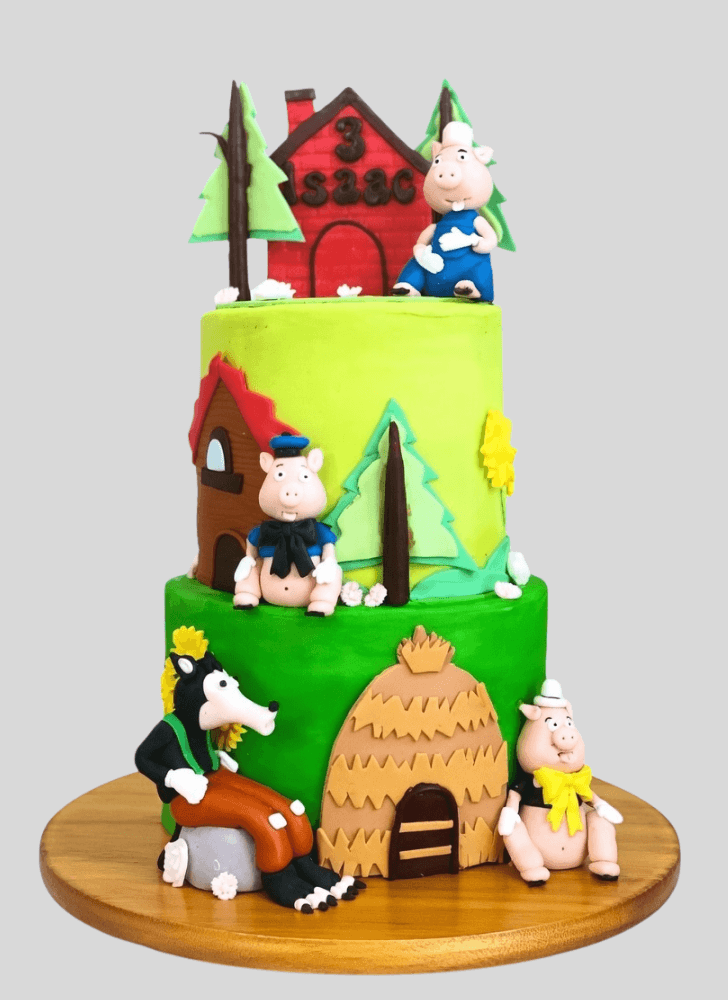 Delicate Three Little Pigs Cake