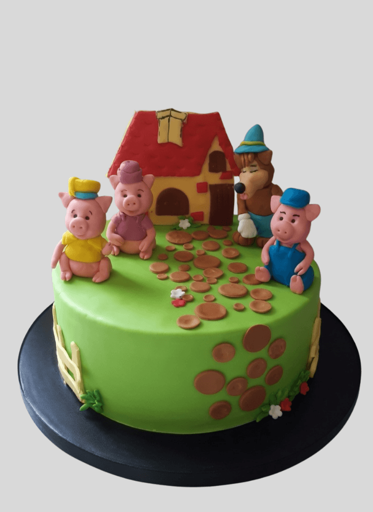 Enthralling Three Little Pigs Cake
