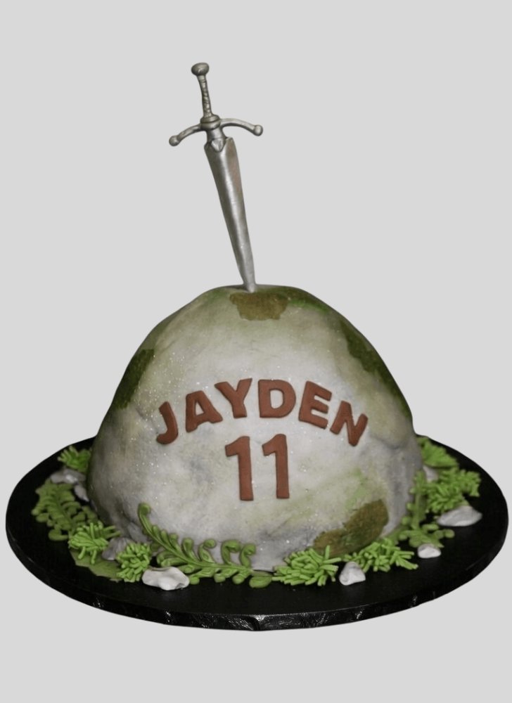 Fine The Sword in the Stone Cake