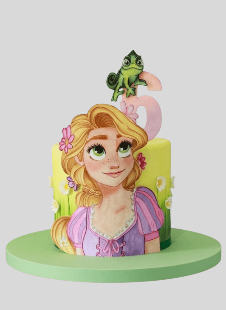 Classy Tangled Cake