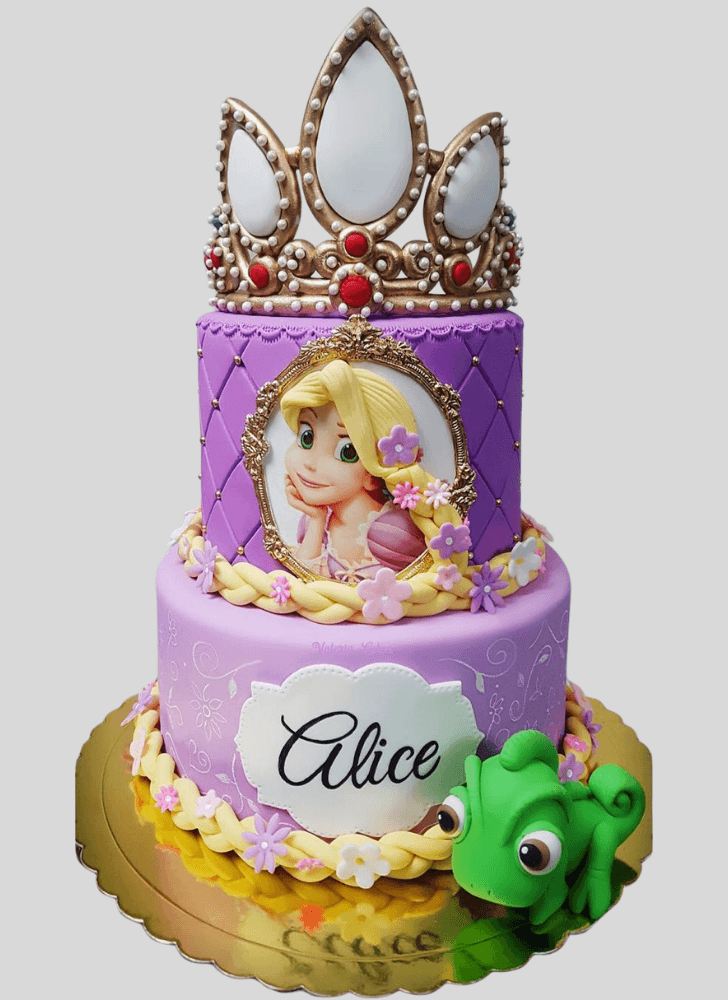 Stunning Tangled Cake