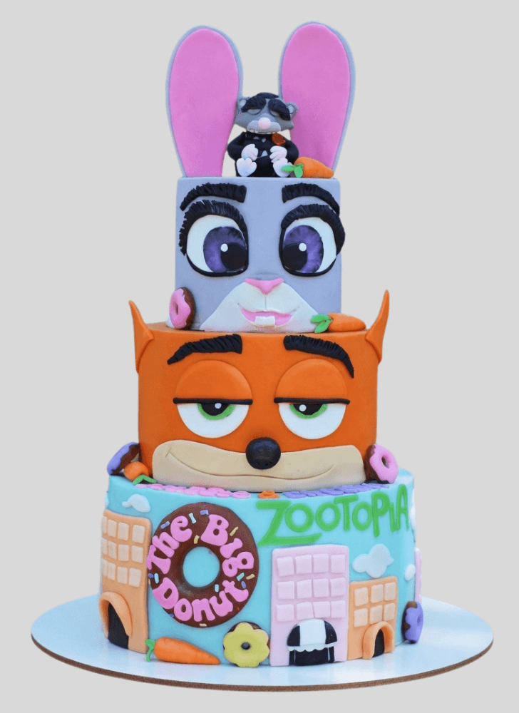 Inviting Zootopia Cake