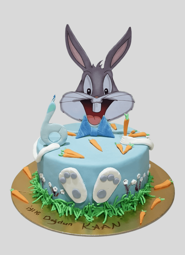 Comely Bugs Bunny Cake