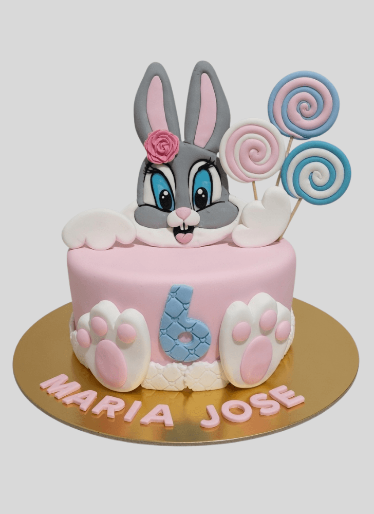 Enticing Bugs Bunny Cake