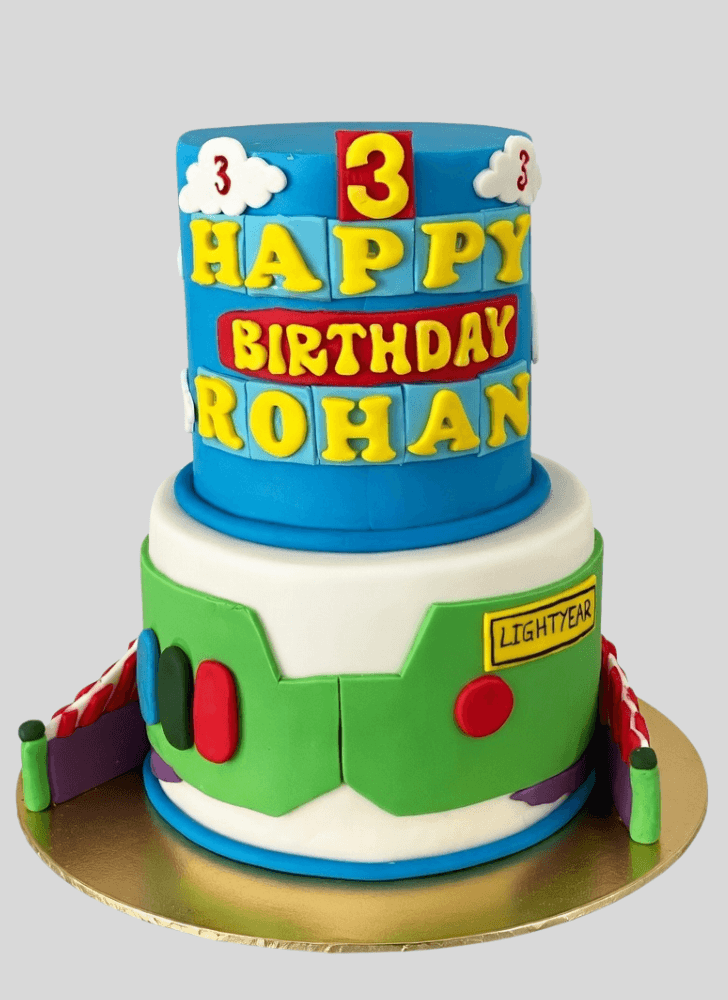 Appealing Buzz Lightyear Cake