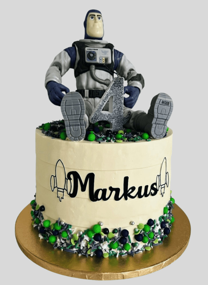 Handsome Buzz Lightyear Cake