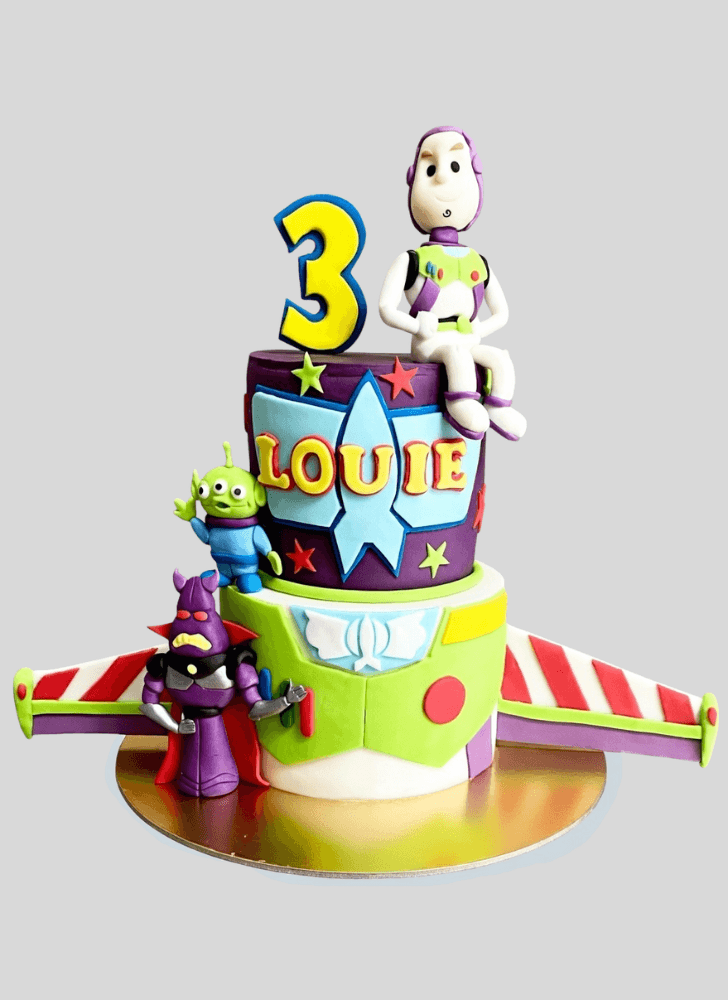 Shapely Buzz Lightyear Cake
