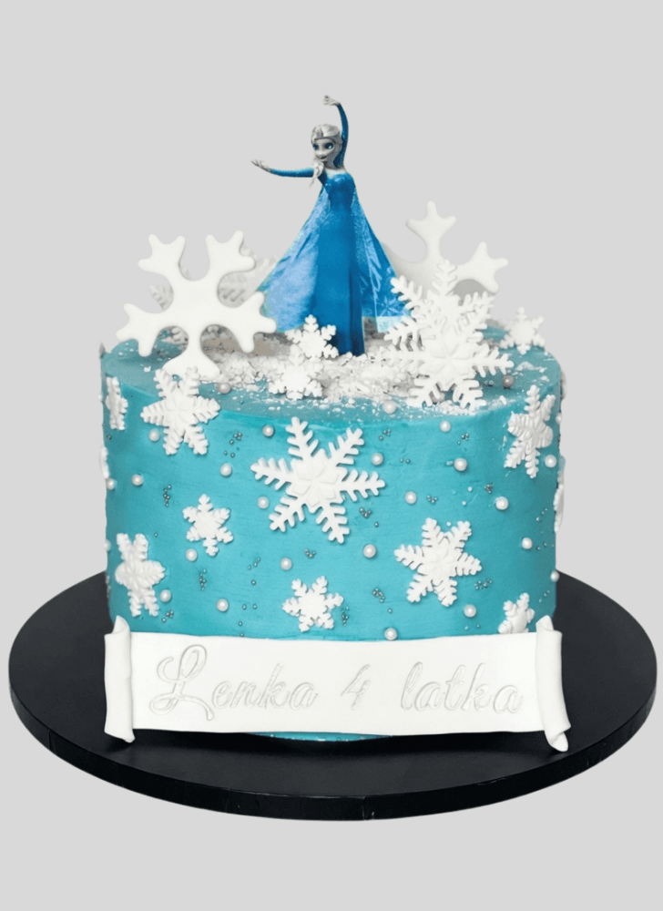 Charming Disneys Elsa Cake