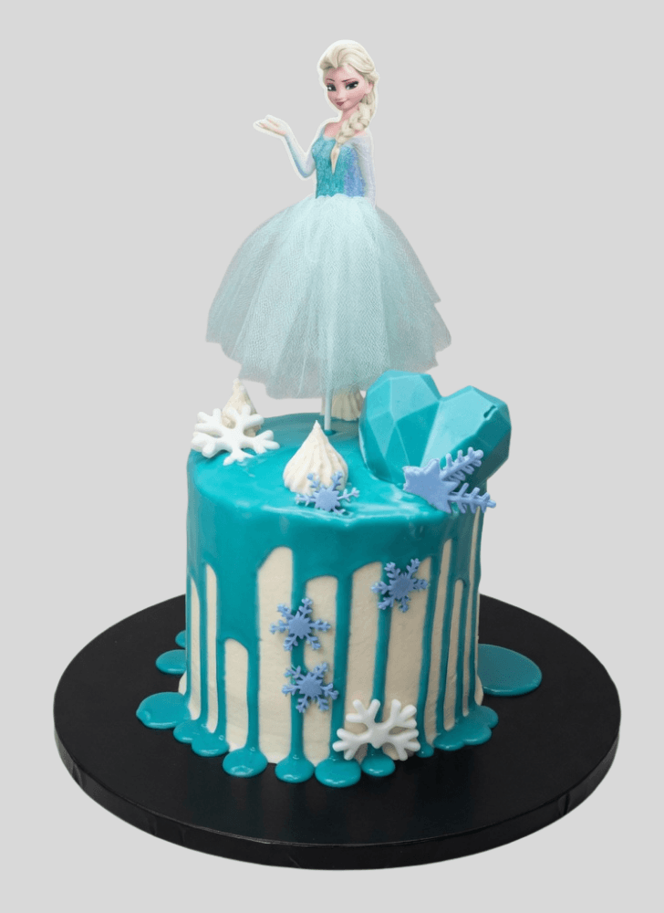 Resplendent Disneys Elsa Cake