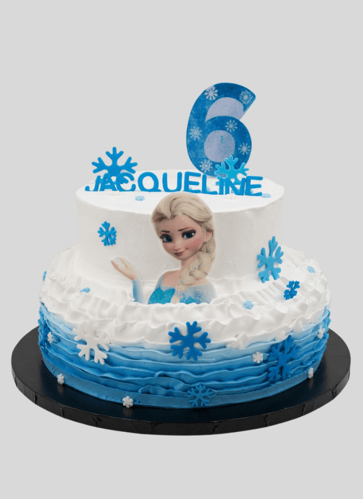 Splendid Disneys Elsa Cake