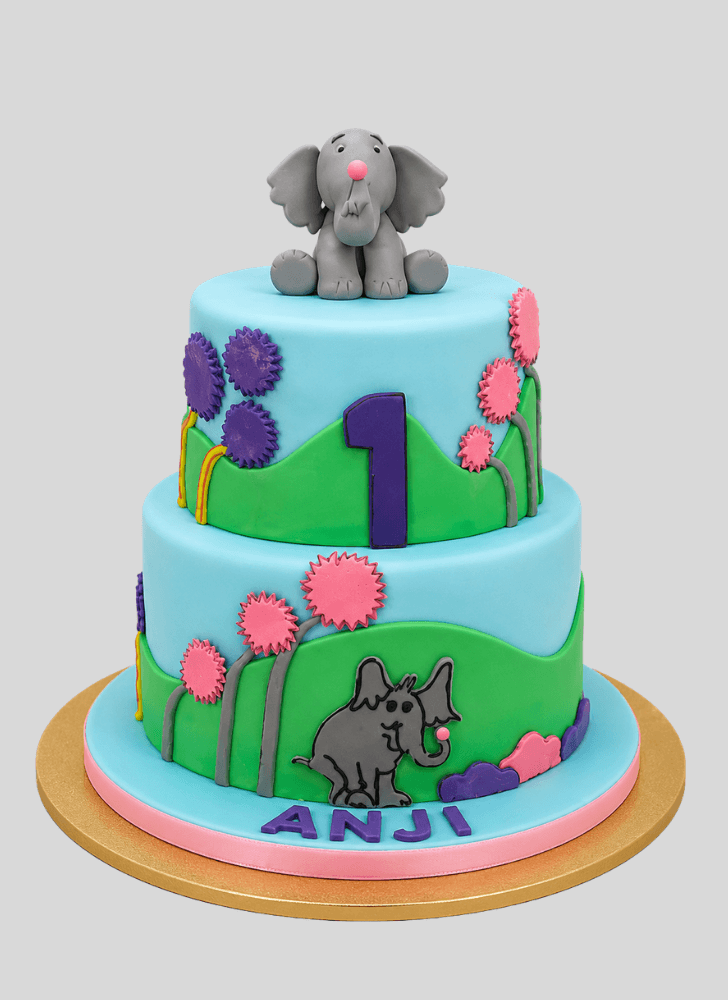 Marvelous Horton Hears a Who Cake