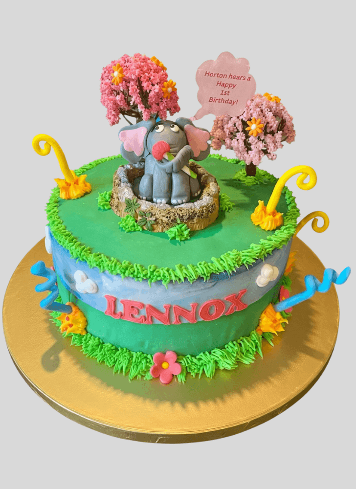 Ravishing Horton Hears a Who Cake
