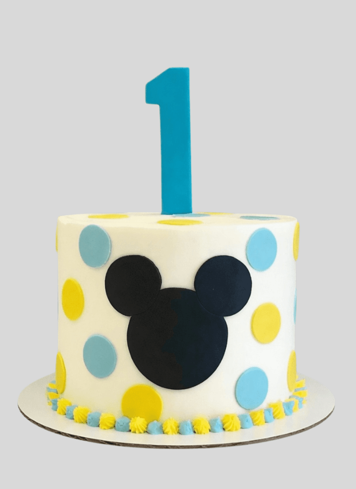 Adorable Micky Mouse Cake