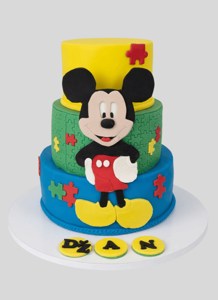 Appealing Micky Mouse Cake