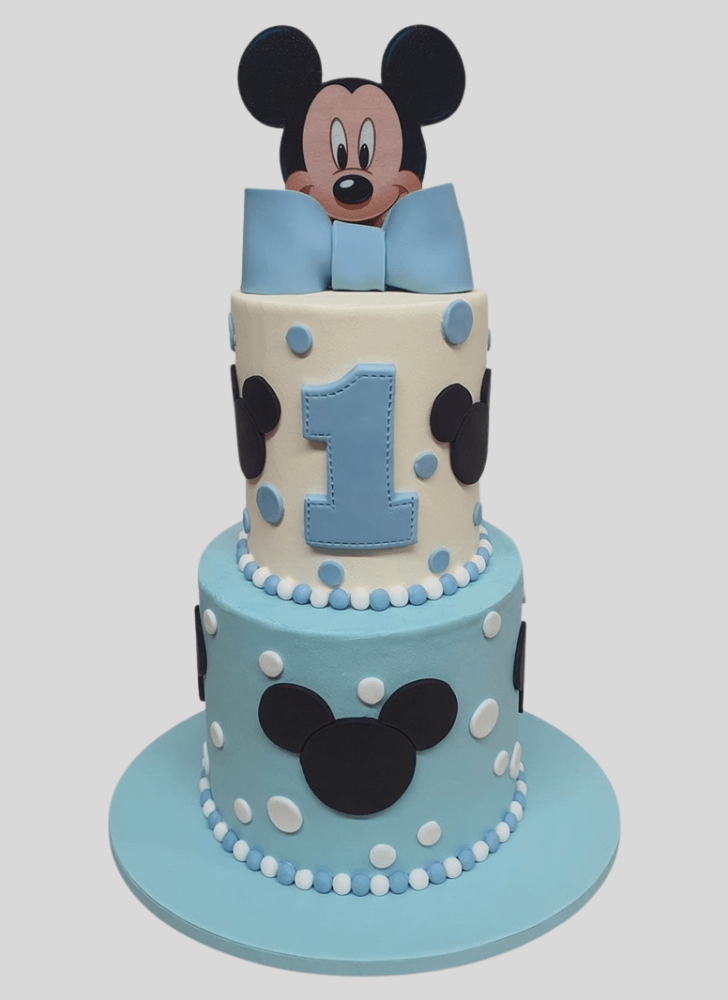 Bewitching Micky Mouse Cake