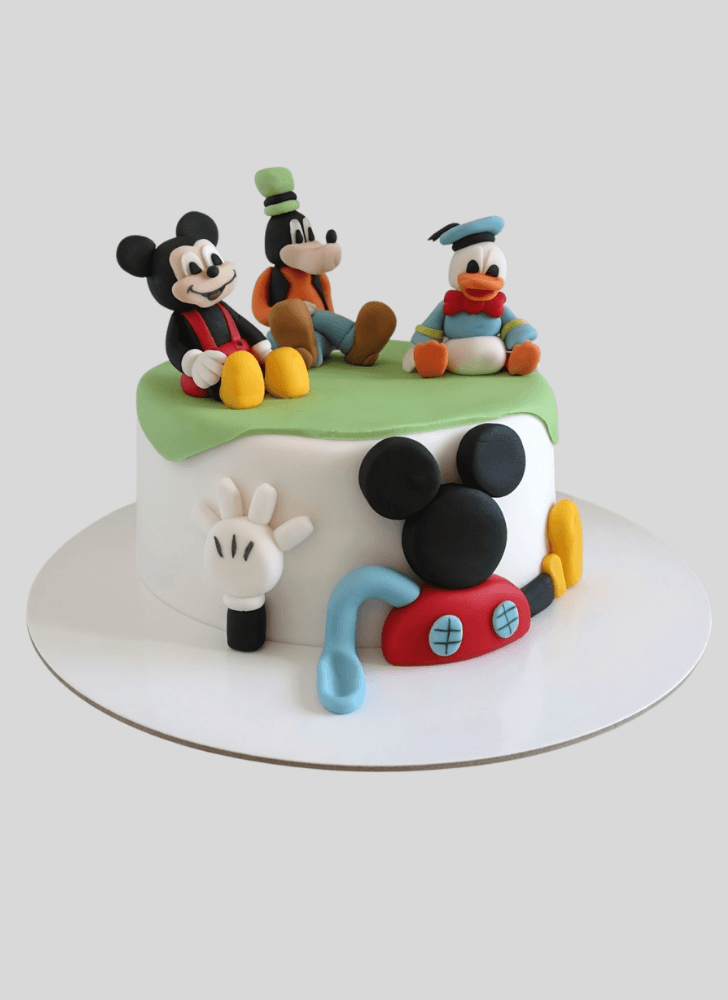 Enticing Micky Mouse Cake