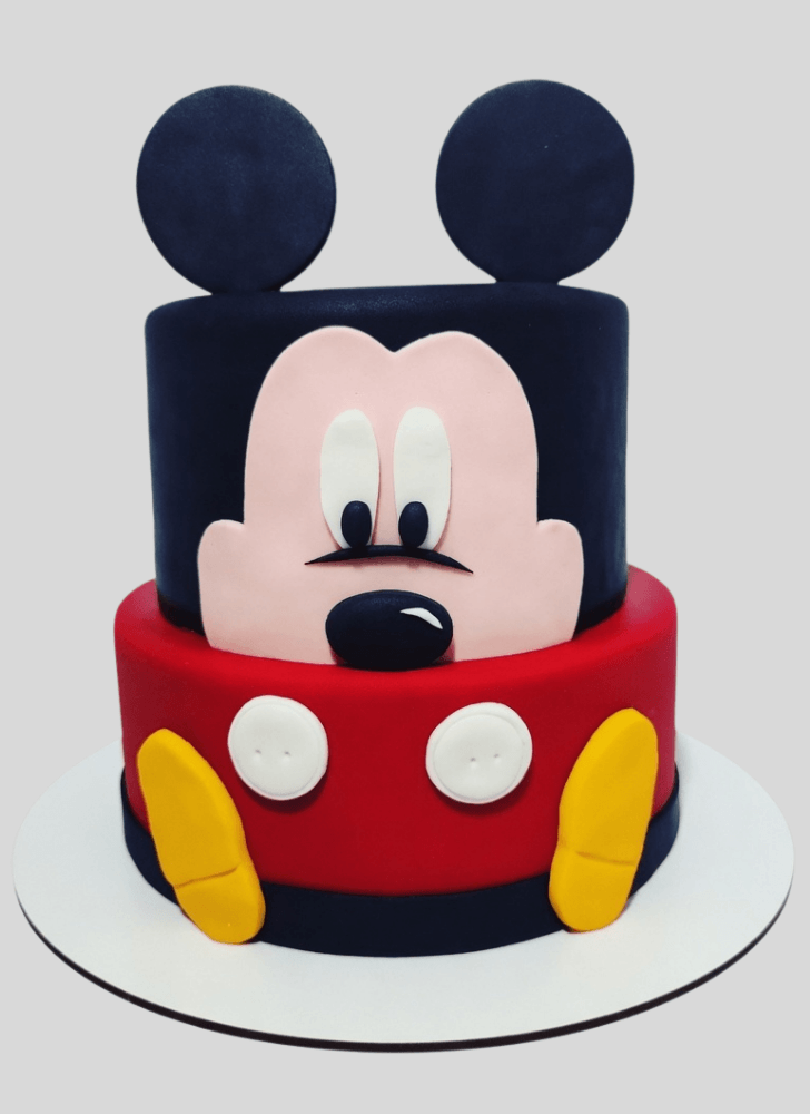 Good Looking Micky Mouse Cake