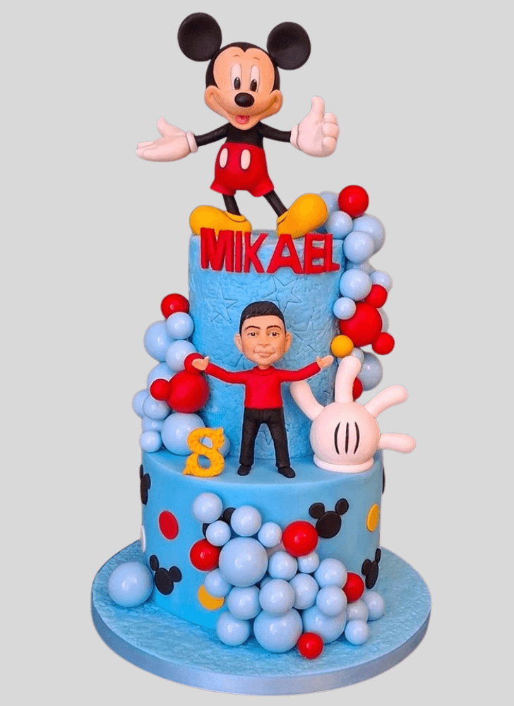 Shapely Micky Mouse Cake