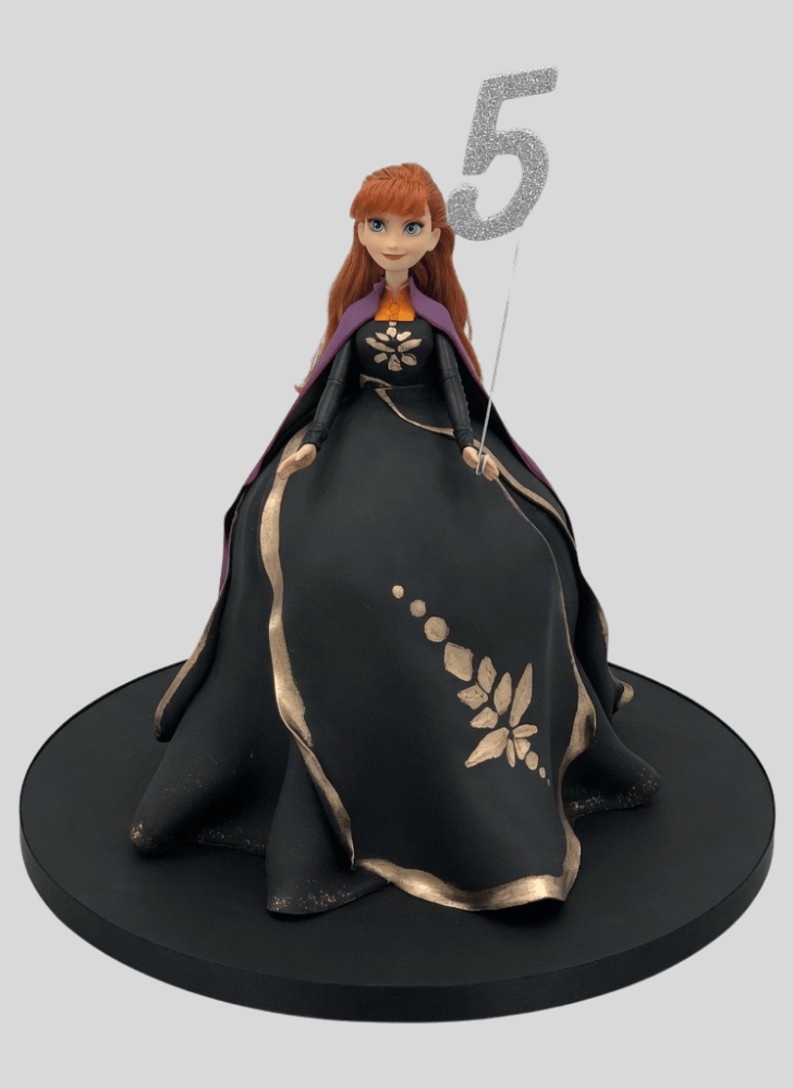 Gorgeous Disneys Anna Cake