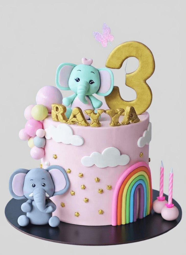 Comely Elephant Cake