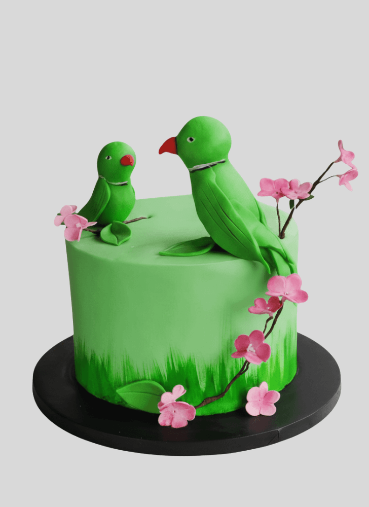 Appealing Parrot Cake