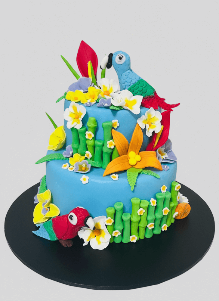 Cute Parrot Cake