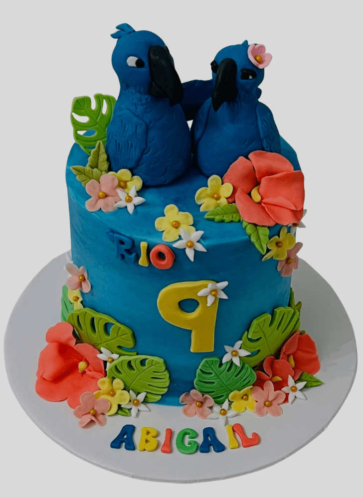 Marvelous Parrot Cake